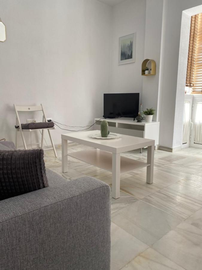 Casa Arco Del Reloj Apartment *